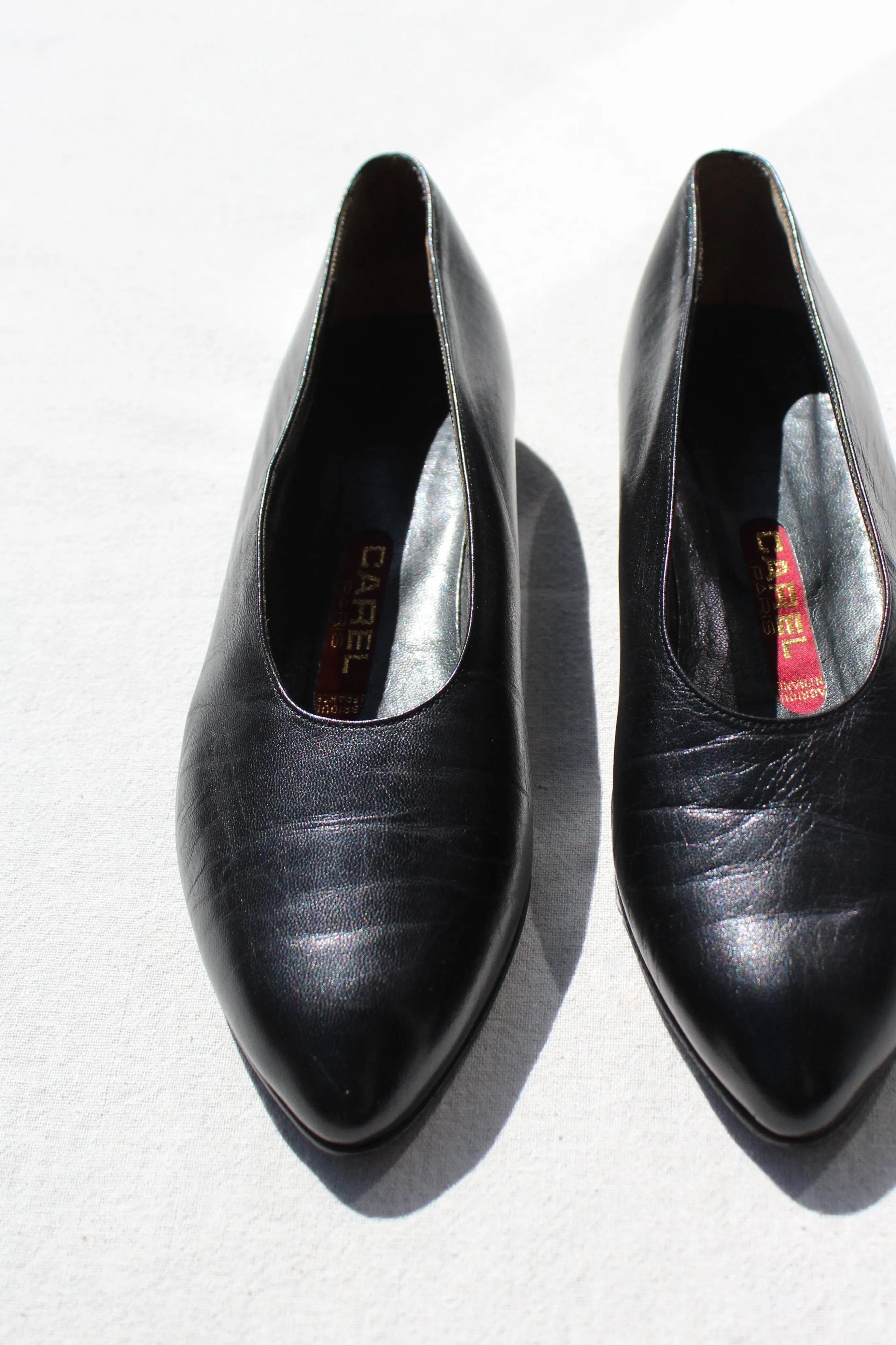 1980's CAREL black leather flats | VINTAGE