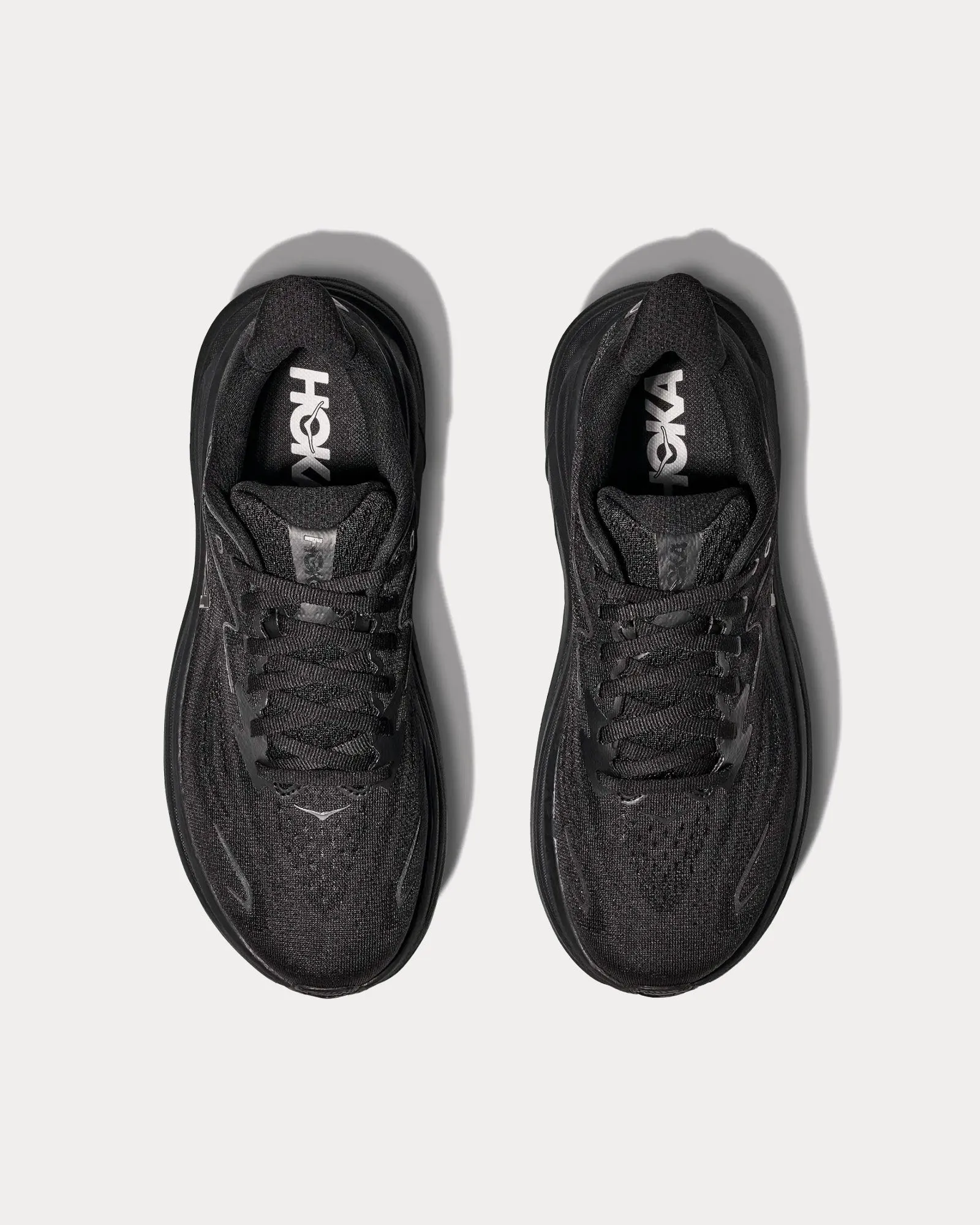 Clifton 10 Black / Black Running Shoes