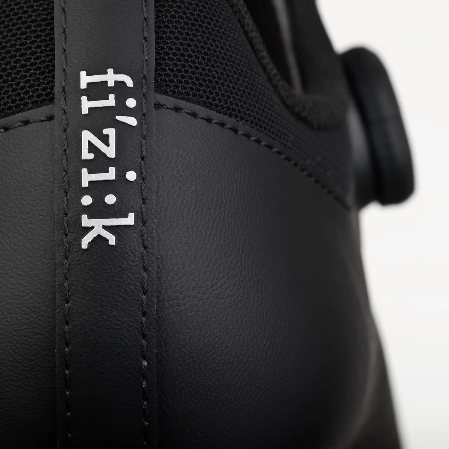 Fizik Unisex-Adult Vento Omna Wide Road-Biking-Shoes