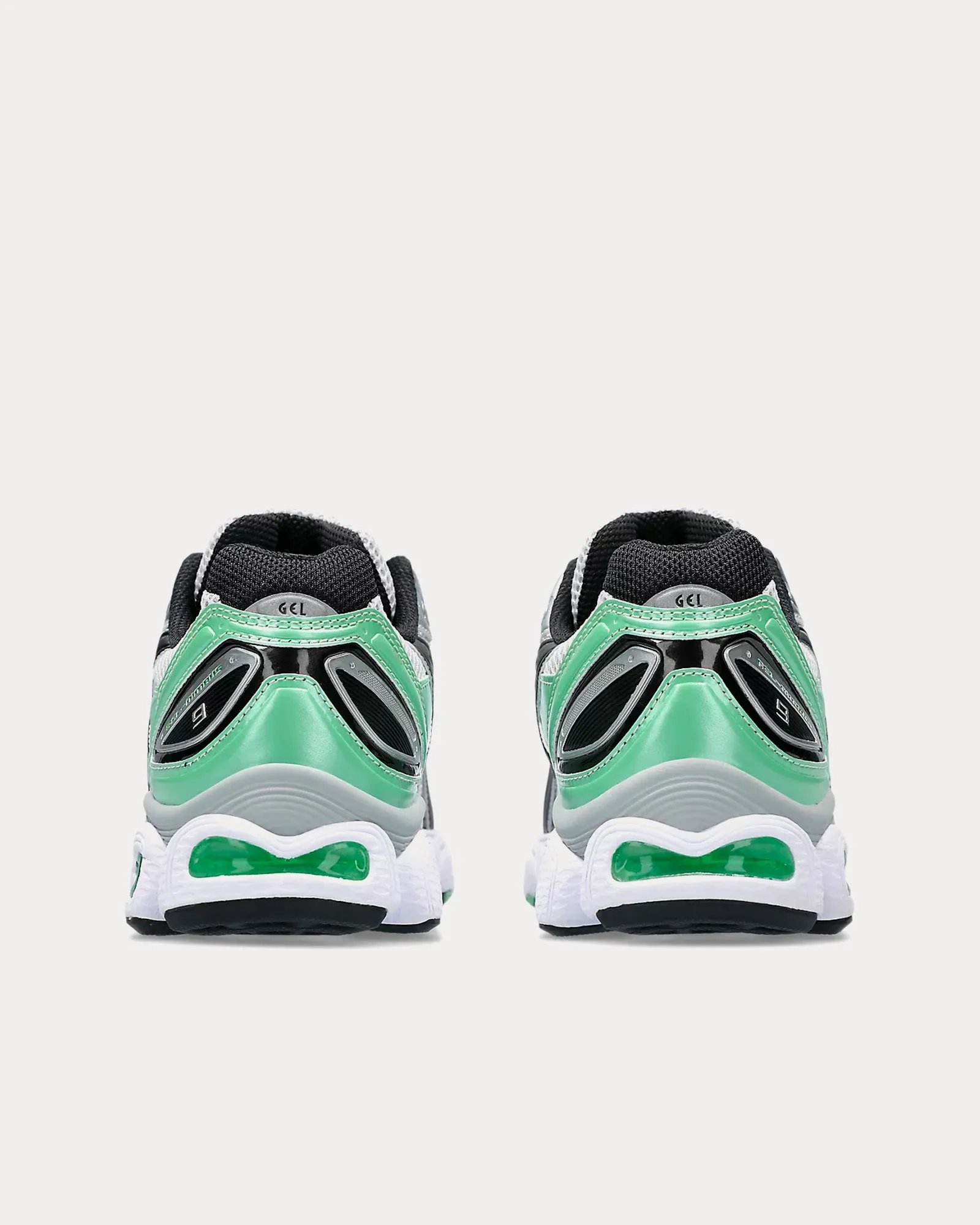 Gel-Nimbus 9 White / Bamboo Low Top Sneakers