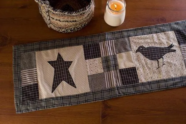 Kettle Grove Crow and Star Table Runner