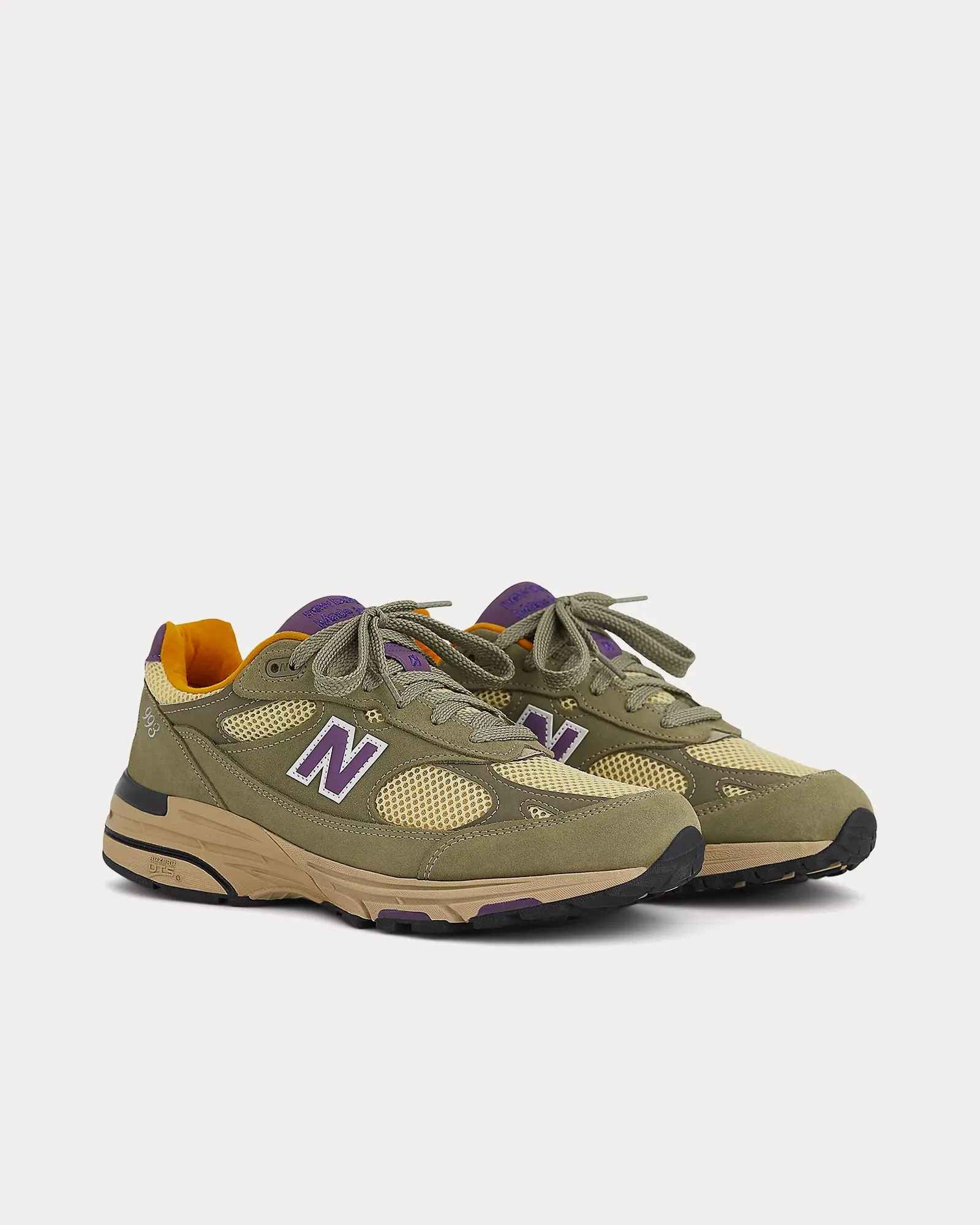 Made in USA 993 Olive Leaf / Maize Low Top Sneakers