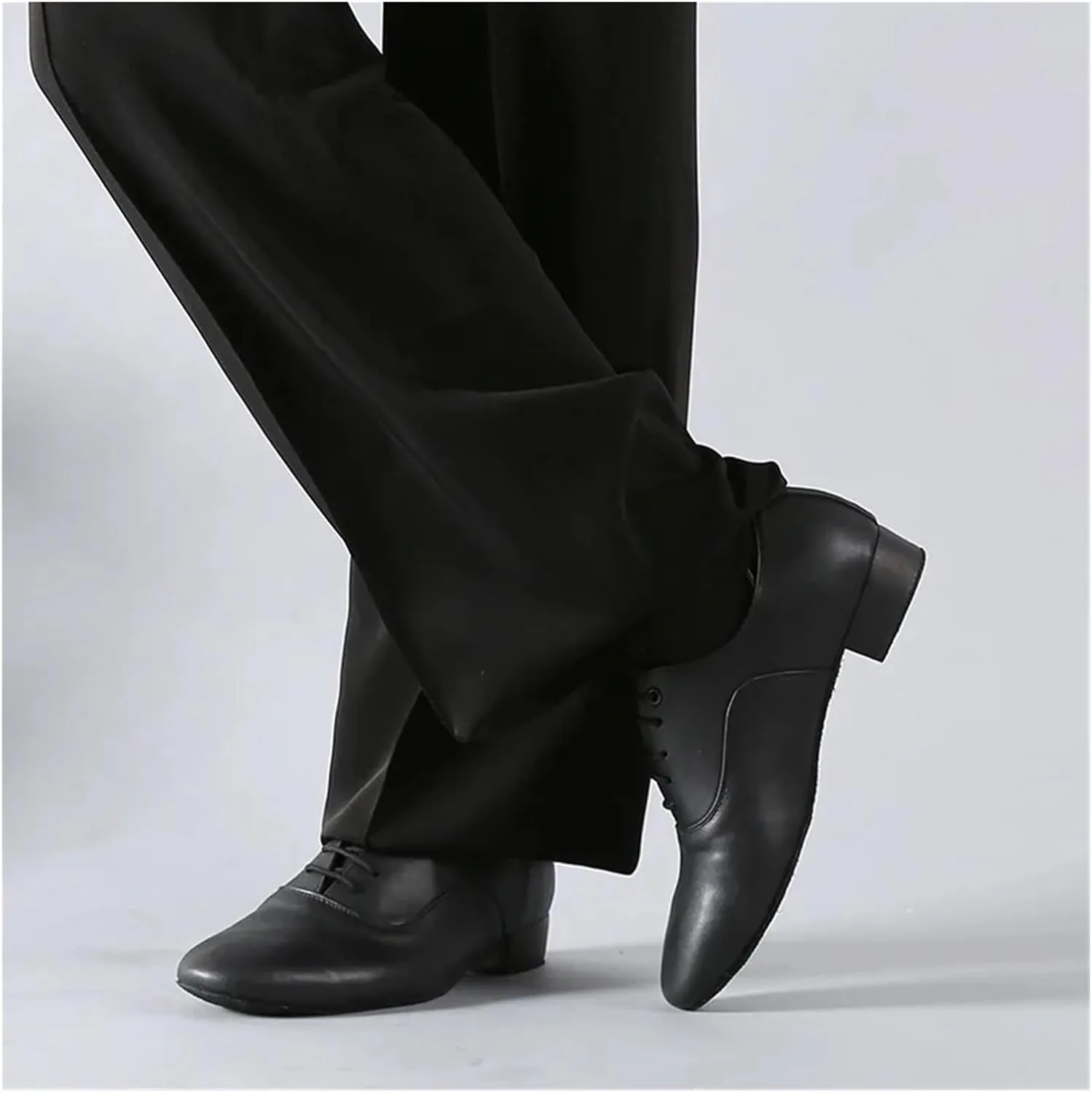 Men's Latin Dance Shoes 1pair/Set Men Dance Shoes Latin Ballroom Dance Shoes Modern Indoor Shoes Men Tango Waltz Danicng Pu Shoes
