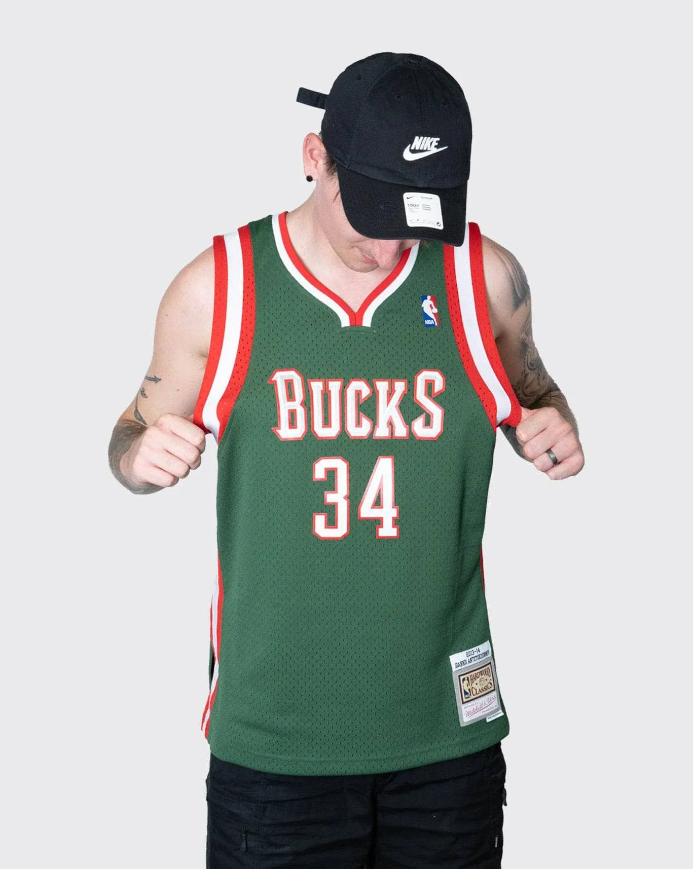 mitchell and ness Milwaukee Bucks Antetokounmpo