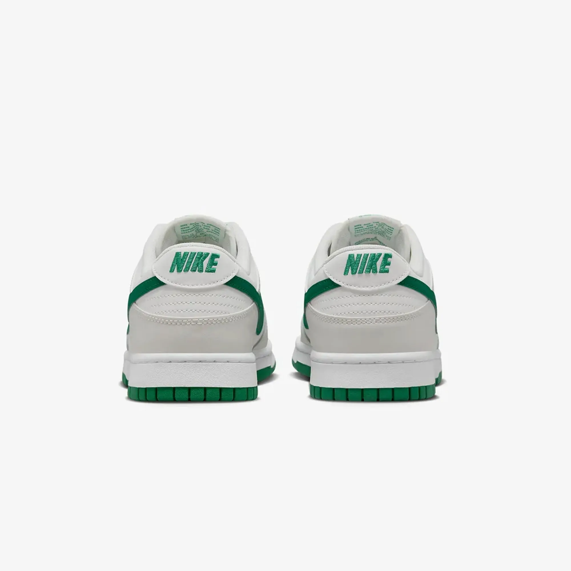 Nike | DUNK LOW RETRO  { SUMMIT WHITE/MALACHITE-PLATINUM TINT