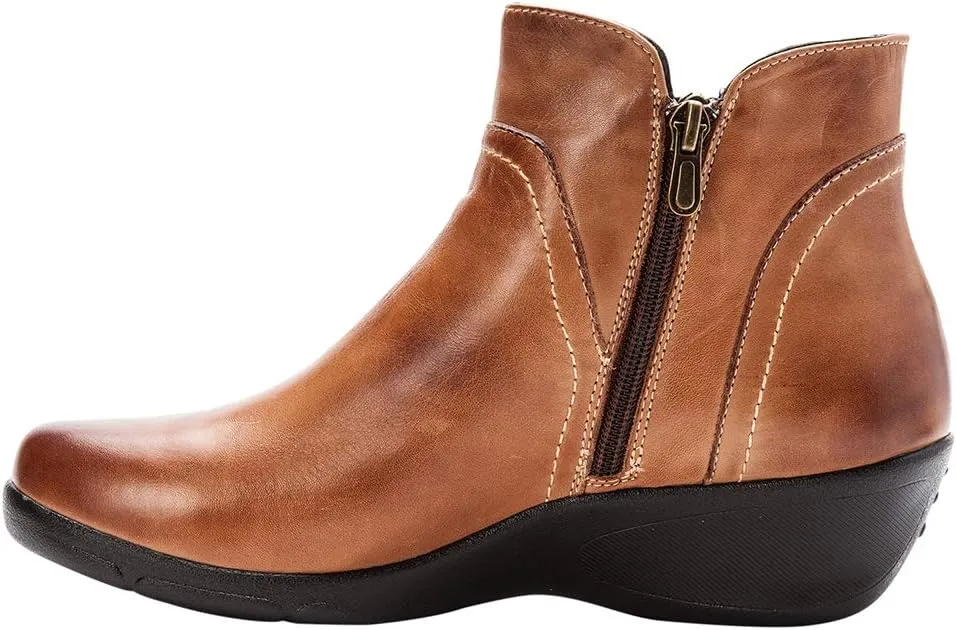 Propt Women's Waverly Ankle Boot