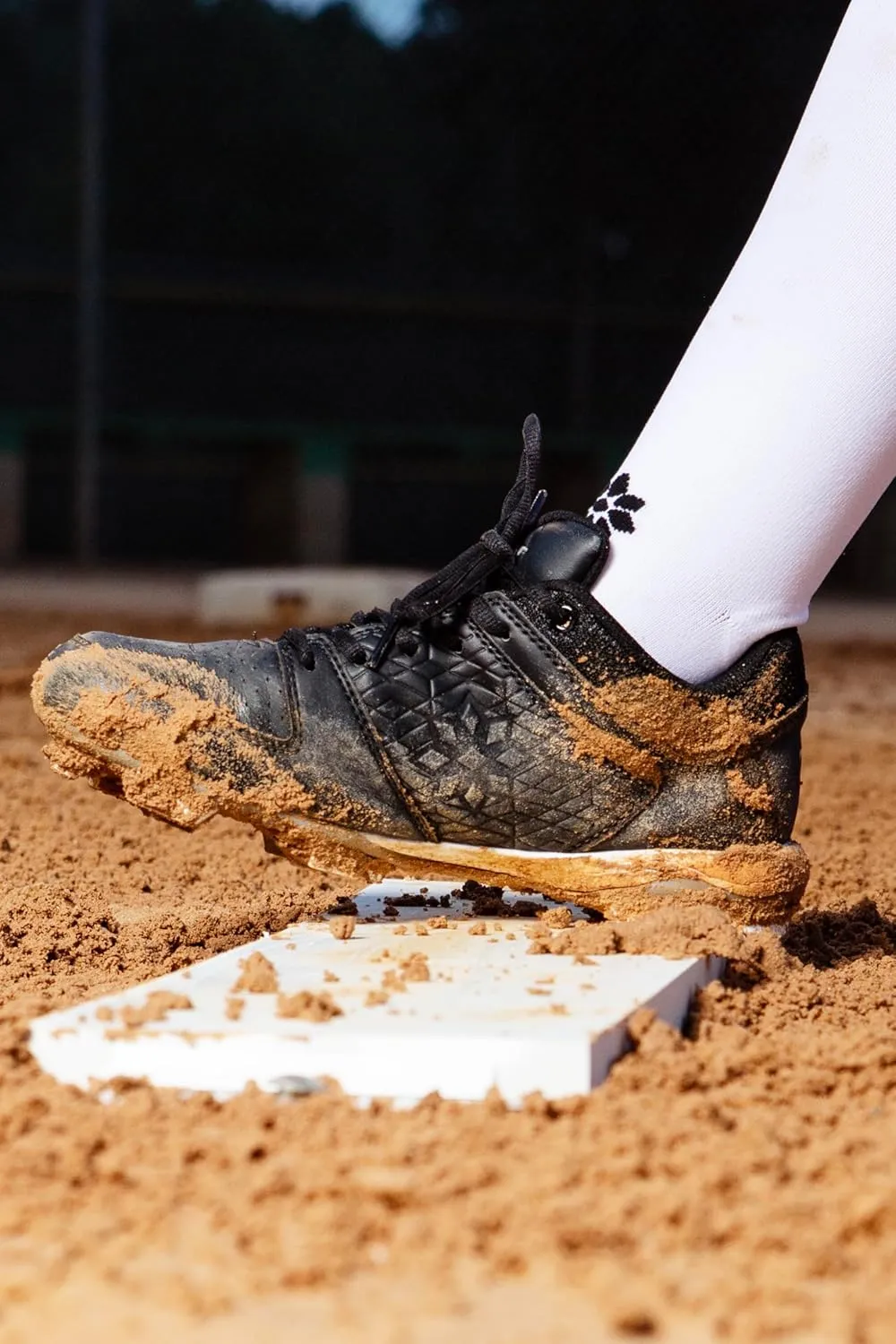 RIP-IT Girls Diamond Softball Cleats Youth Softball Shoes for Girls Sizes 1-6
