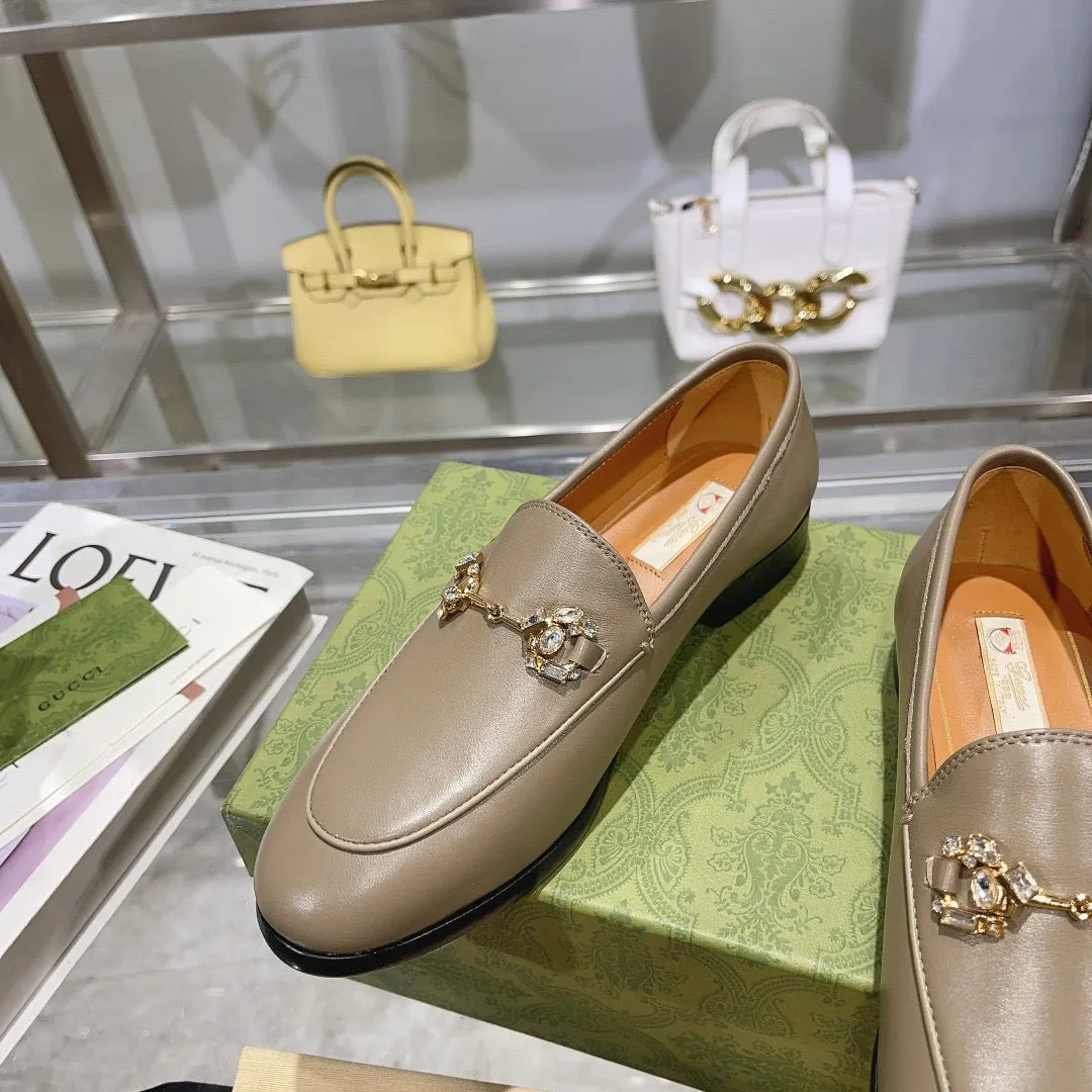 SE1209 Women's Gucci Jordaan Loafer / Size4-10