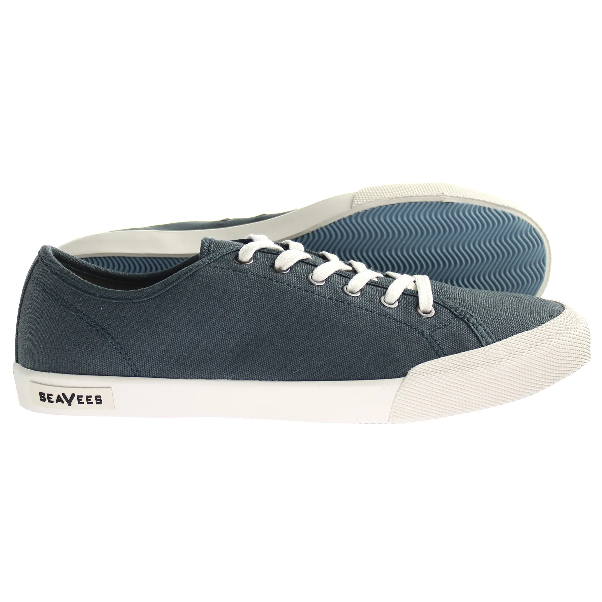 Seavees Monterey Standard Womens Navy Plimsolls