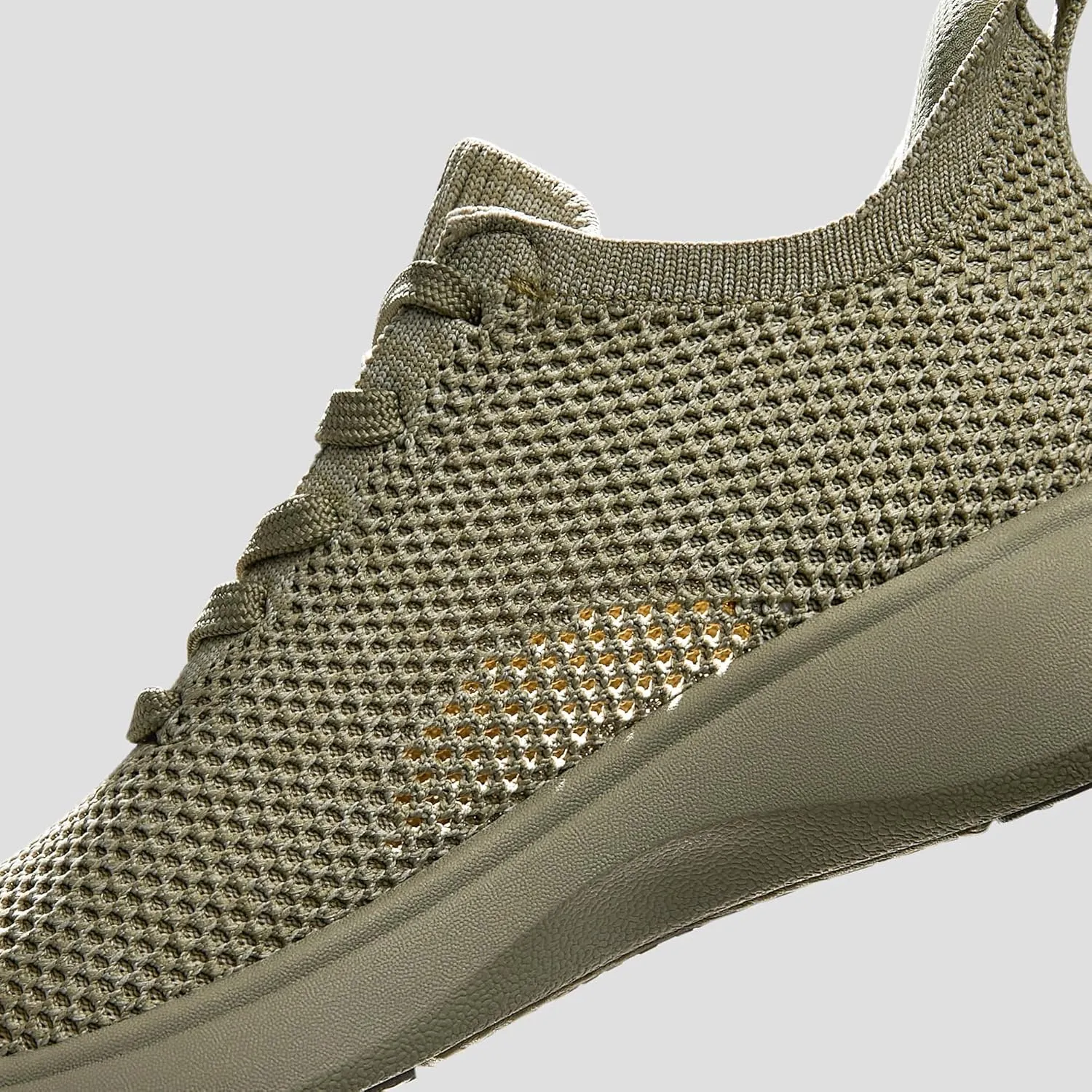 VIVAIA Urban-Mesh MensWomen Slip On Ultra Lightweight Breathable Walking Shoes Non Slip Athletic Fashion Sneakers Workout Casual Sports Shoes